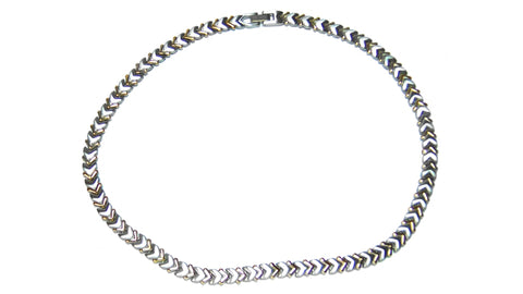 Conjunto V B-NL de plata con corazón dorado