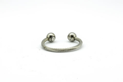 Anillo de bola de plata con alambre de plata