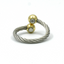 Anillo de cuerda magnética – Alambre de plata y bola de oro