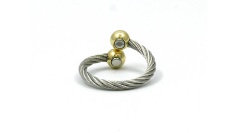 Anillo de cuerda magnética – Alambre de plata y bola de oro